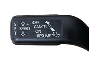 VW Passat B6 sedan r.v. 2010 páčky volantu 3C5953501BE 3C5953502C