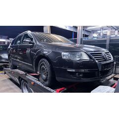 Vůz na náhradní díly VW Passat B6 kombi 2007 BMR JPQ LC8Z
