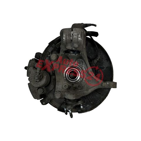 VW Passat B6 kombi r.v. 2006 pravá přední těhlice