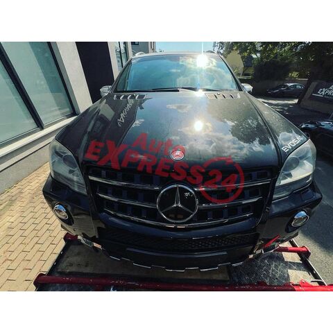 Vůz na náhradní díly Mercedes ML63 W164 6.3 AMG 2008 M156 POKUS22