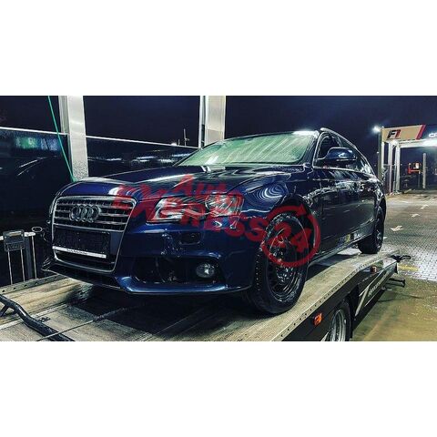 Veškeré náhradní díly Audi A4 B8 8K Avant 2009 CGKA LAU LZ5A