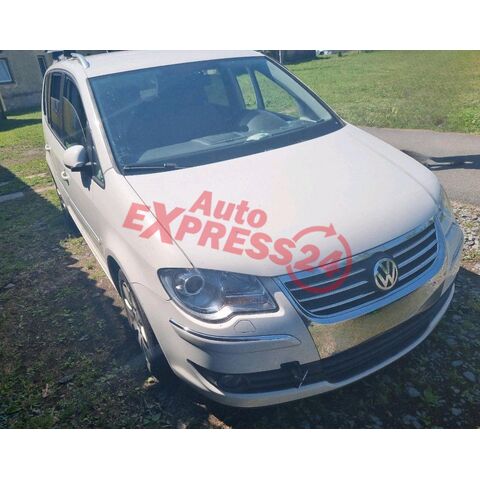 Vůz na náhradní díly VW Touran 1T2 FL 2008 BMN KNY LB9A