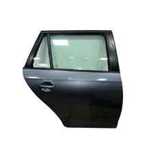 VW Golf 6 kombi r.v. 2010 šedá metalíza kód barvy LD7X pravé zadní dveře