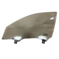 Škoda Octavia 2 facelift kombi Laurin a Klement r.v. 2010 levé přední dvojité sklo