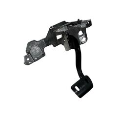 Audi A4 B9 8W S-Line avant r.v. 2017 brzdový pedál 8W1723117