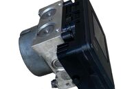 ABS 3Q0907379R, motorek 3Q0614517R Škoda Octavia 3 RS kombi r.v. 2015