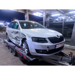 Vůz na náhradní díly Škoda Octavia 3 kombi 2015 CLH MRV LF9E
