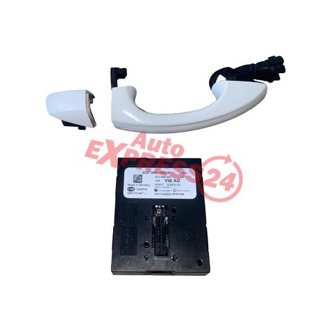 Škoda Octavia 3 sedan r.v. 2014 pravá přední KESSY 5G0837206Q jednotka 5G0959435A