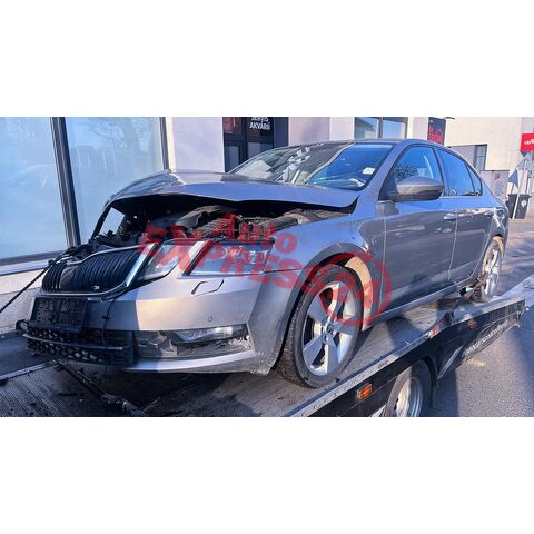 Vůz na díly Škoda Octavia 3 FL sedan 2018 CRMB SYV LF8H