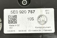 Škoda Octavia 3 RS kombi r.v. 2015 naftové budíky 5E0920757