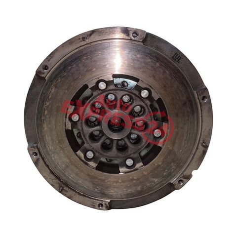Audi A4 B9 setrvačník LUK 0CS105266F 0CS141031D 0CS141117F