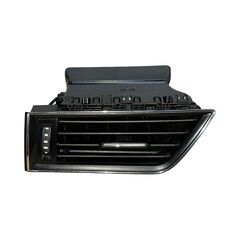 Škoda Superb 3 facelift kombi r.v. 2020 levý ofukovač