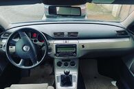 Veškeré náhradní díly VW Passat B6 kombi 2009 CBBB KNY LA5E