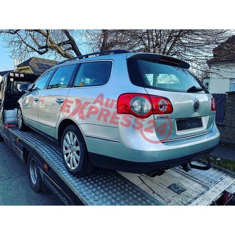 Veškeré náhradní díly VW Passat B6 kombi 2009 BZB KVT LA7W