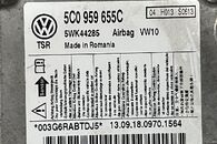 VW Golf 6 Plus r.v. 2014 černá palubní deska