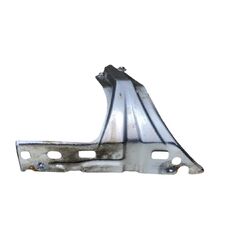 VW Touran 1T1 r.v. 2005 pravý držák blatníku 1T0821136