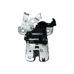 Škoda Octavia 3 kombi r.v. 2014 zámek pátých dveří 8R0827505