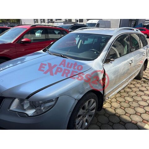 Vůz na náhradní díly Škoda Superb 2 kombi 2011 CFG KXY LA7W