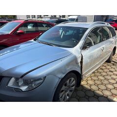Vůz na náhradní díly Škoda Superb 2 kombi 2011 CFG KXY LA7W