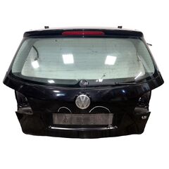 VW Golf 5 Plus r.v. 2006 černá metalíza kód barvy LC9Z páté dveře
