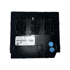 Audi A3 8P Sportback FL r.v. 2010 centrální řídící jednotka 8P0907063A