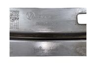 VW Caddy 2 k skříňový vůz barva černá matná pravá a levá mřížka předního nárazníku 2K0853684 a 2K0853683