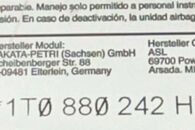 VW Touran pravý přední airbag sedačky 1T0880242H