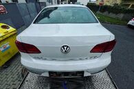 Vůz na náhradní díly VW Passat B7 sedan 2012 CCZB MDL LB9A