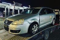 Veškeré náhradní díly VW Golf 5 kombi 2009 CBDB KNS LA7W