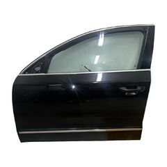 Škoda Superb 2 kombi r.v. 2011 černá metalíza kód barvy LF9R 9910 1Z1Z levé přední dveře