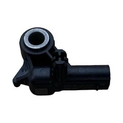 Audi A4 B9 8W S-Line avant r.v. 2017 senzor snímač airbagu 4M0959643