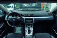 Veškeré náhradní díly VW Passat B6 kombi 2006 BKP HXS LA7W