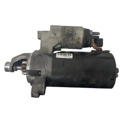 Passat B7 kombi startér 10zubů