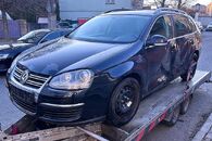 Vůz na náhradní díly VW Golf 5 kombi 2008 BXE JCR LC9X
