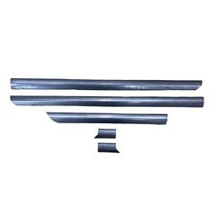 VW Passat B8 kombi r.v. 2017 šedá metalíza kód barvy LR7H lišty dveří 3G0854940E 3G0854939E