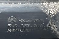 VW Tiguan 5N R-Line r.v. 2011 pravý zadní kryt kola 5N0853818C