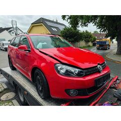 Veškeré náhradní díly VW Golf 6 kombi 2012 CAVD KWB LY3D
