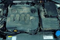 Vůz na náhradní díly VW Golf 7 kombi 2015 CRBC PFL LA7W