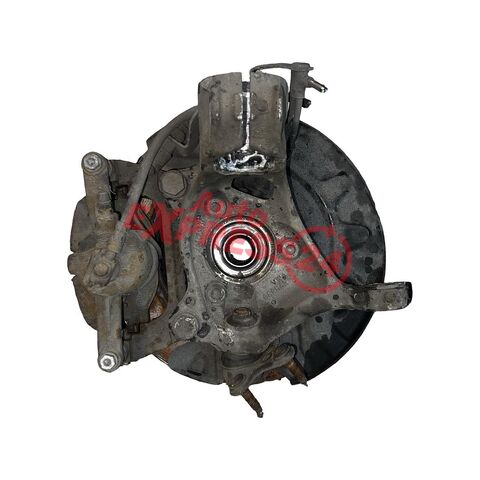 VW Golf 7 kombi alltrack r.v. 2015 levá přední těhlice