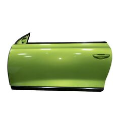 VW Scirocco 3 r.v. 2010 zelená metalíza kód barvy LR6T levé přední dveře