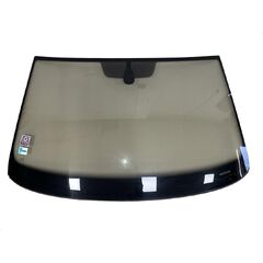 VW Passat B8 sedan r.v. 2016 čelní sklo