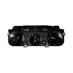 VW Caddy 2 2k r.v. 2008 skříňový vůz klimatronik 1K0819047BM