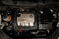Veškeré náhradní díly VW Passat B6 kombi 2008 BMR KNY LA7W