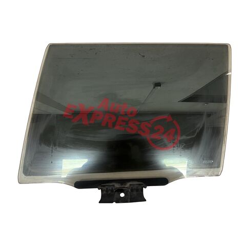 Škoda Octavia 2 facelift kombi Laurin a Klement r.v. 2010 levé zadní dvojité sklo