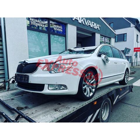 Veškeré náhradní díly Škoda Superb 2 kombi 12 CDVA NHZ LF9E