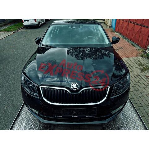 Vůz na náhradní díly Škoda Octavia 3 sedan 2016 CZD QXH LF9R