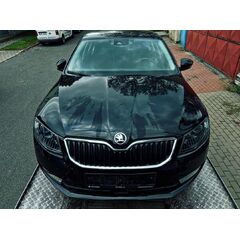 Vůz na náhradní díly Škoda Octavia 3 sedan 2016 CZD QXH LF9R