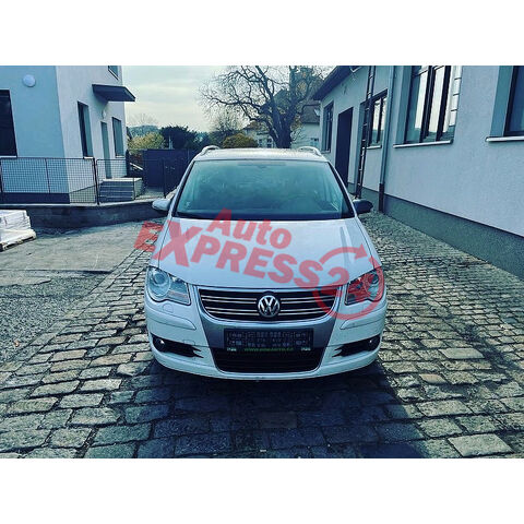 Veškeré náhradní díly VW Touran R-Line 2010 BMM KDM LB9A