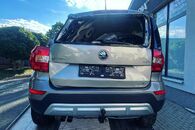 Vůz na náhradní díly Škoda Yeti 5L FL 2015 CFHC NFR LF8H