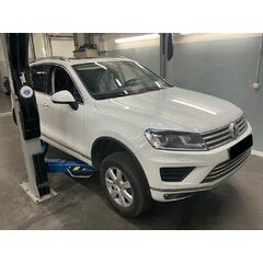 Vůz na náhradní díly VW Touareg 7P FL 2015 CVVA PXP LC9A
